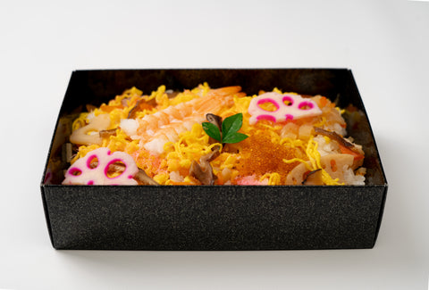 会席弁当 大輪